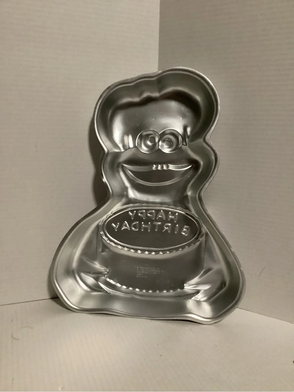 Wilton 1982 Happy Birthday Character Cake Pan - Silver